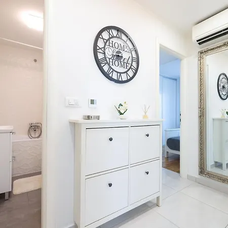 Two Bedroom With A Balcony Relja Zadar