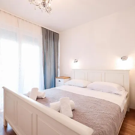 Апартаменты Two Bedroom With A Balcony Relja Задар