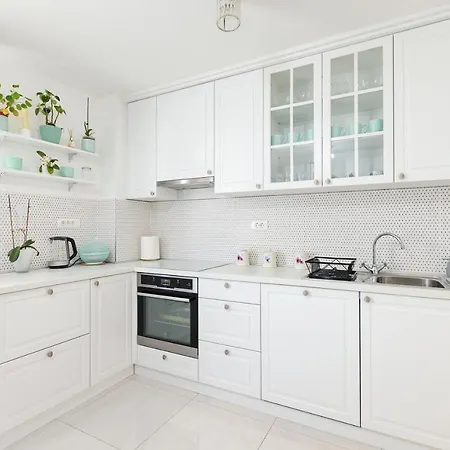 Two Bedroom With A Balcony Relja Apartman